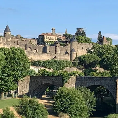 C’est une maison bleue Carcassonne Extérieur photo
